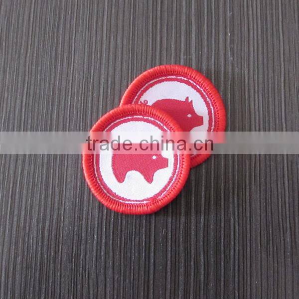 Special Animal Shape Circle Embroidery Woven Label