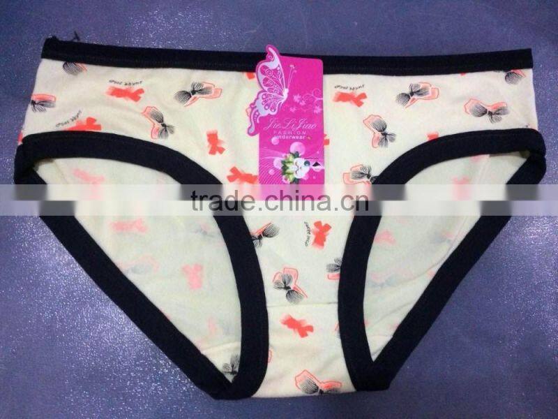 Cheap Price Poly Cotton Girl Briefs