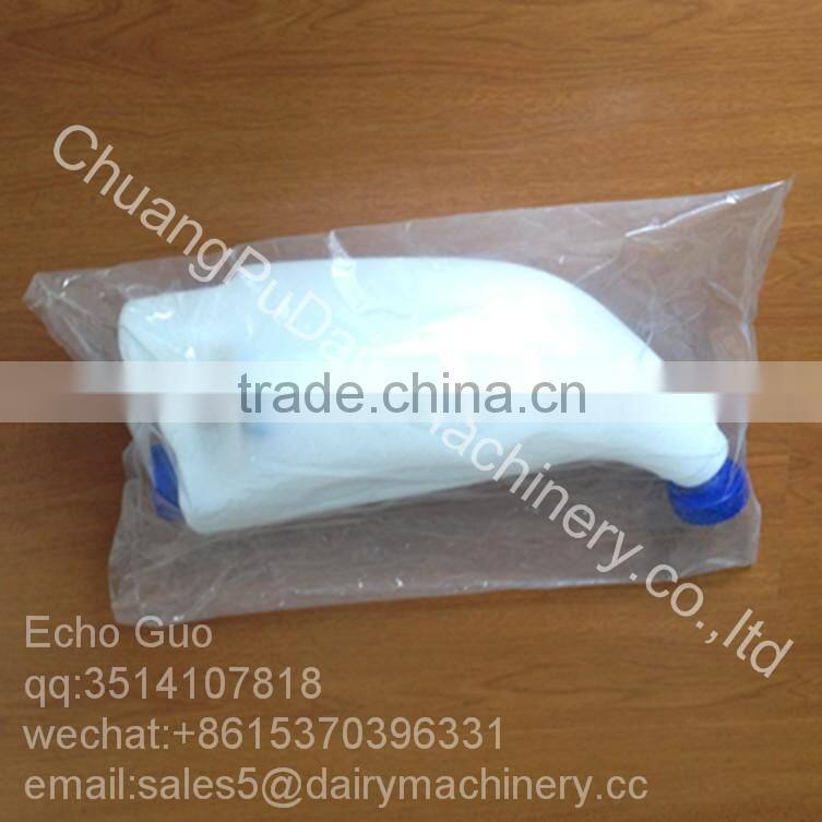 4L Plastic Calf Feeding Bottle with High Quality Rubber Nipple