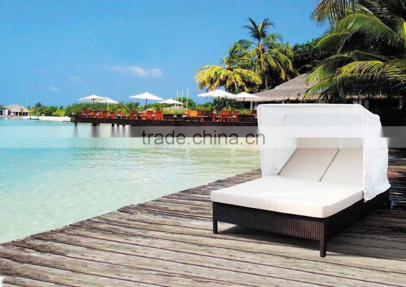 Luxury Rattan Double Bed Daybed with Canopy