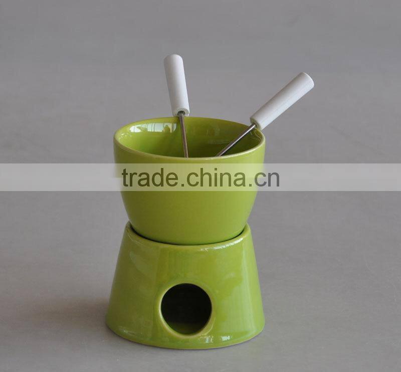 ceramic fondue set with fork