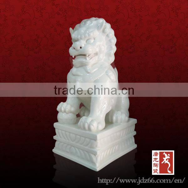 Chinese Factory Direct Selling Clay Ceramic Antique Statues for Sale