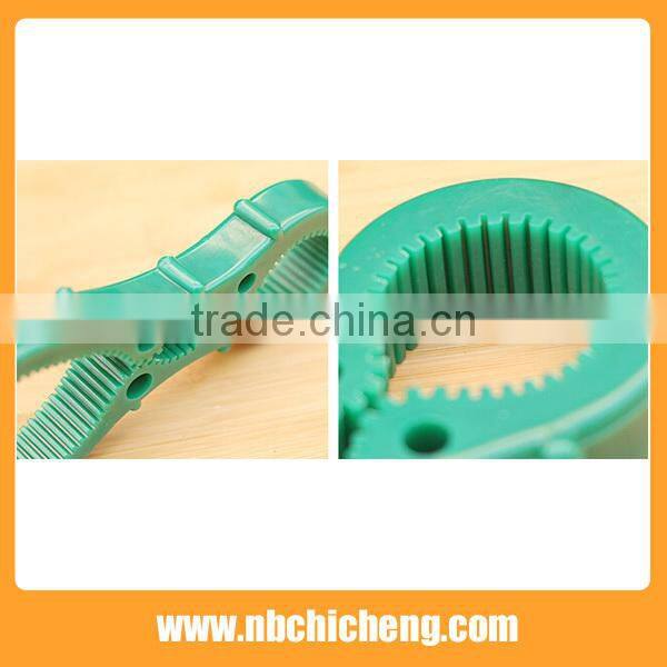 6 in 1 Plastic Multi Opener easy twist jar opener