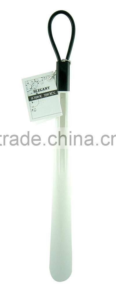 Hang up type white long handled shoe horn