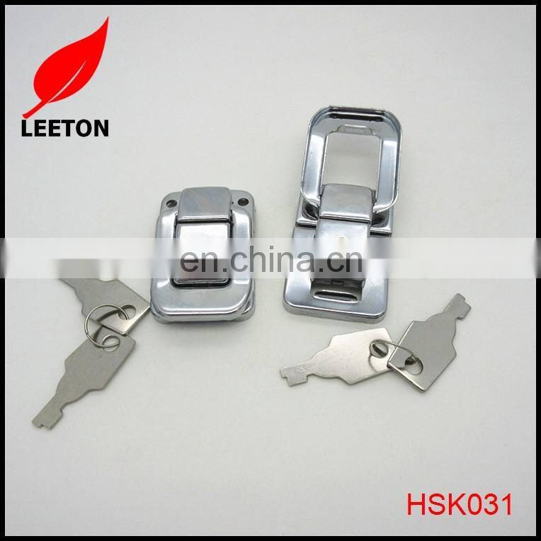 Metal box latch for suitcase