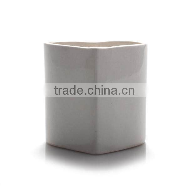 Ceramic heart shaped mug