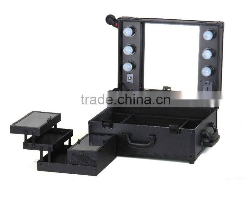 Cosmetic Case Rolling Studio Makeup 4 Wheels Trolley Case Lights With Mirror