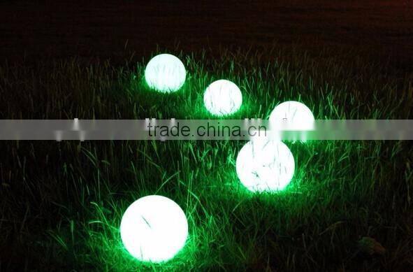 LED light ball with remote control B003