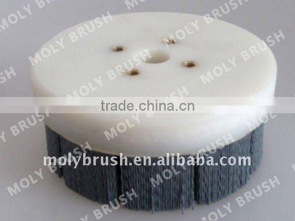 Abrasive nylon silicon carbide disc brush