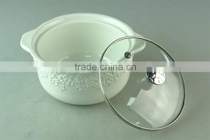 Cream ceramic flower embossing soup tureen with glass cover/lid in stock for home use