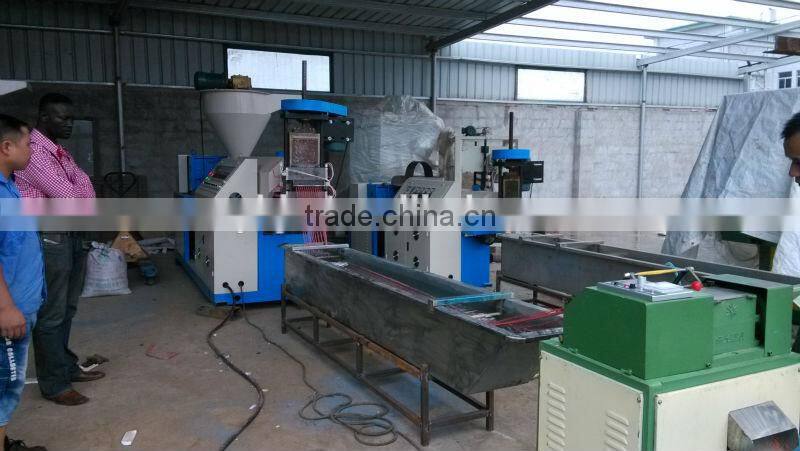 manquina recicladora de plastico