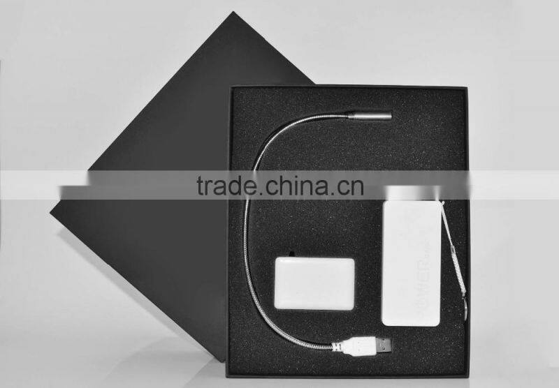 2016 Nice Design High Quality Promotional Gifts Including 2200mah Power Bank, USB LED Light and USB Hub
