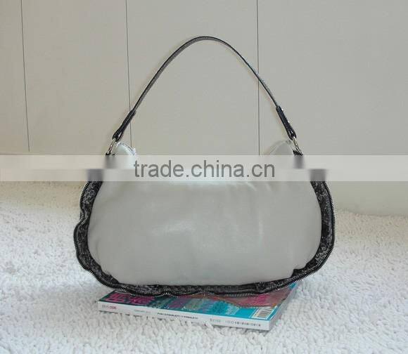 2016 fashion women bag lady wholesale cheap white mix black color handbags