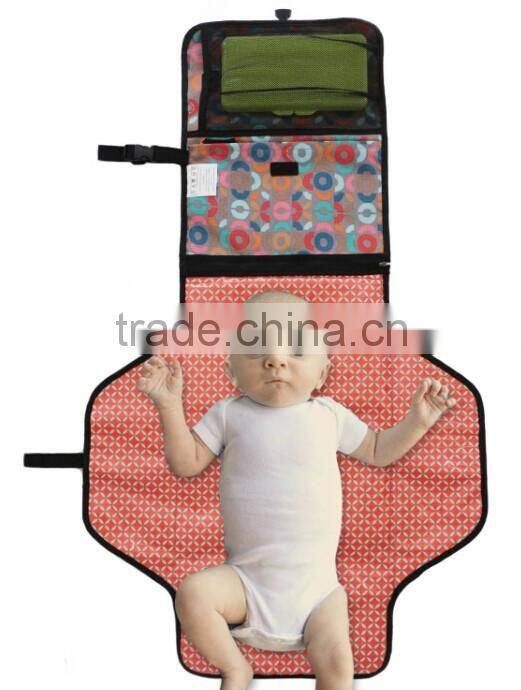 Convinient and Easy-to-carry Diaper Changing Mat