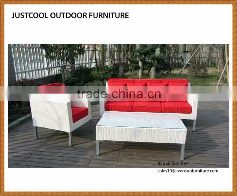2016 PE rattan weatherproof and fireproof furniture living room