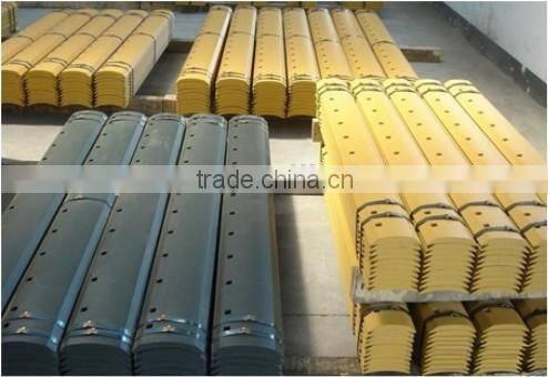 D155 Bulldozer cutting edge end bit assembly with bolt