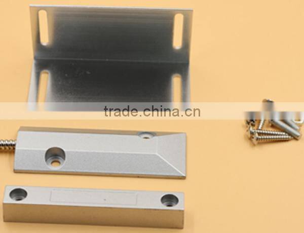 MR-5C-55AL alarm system sensor with roll-up magnetic oor detector