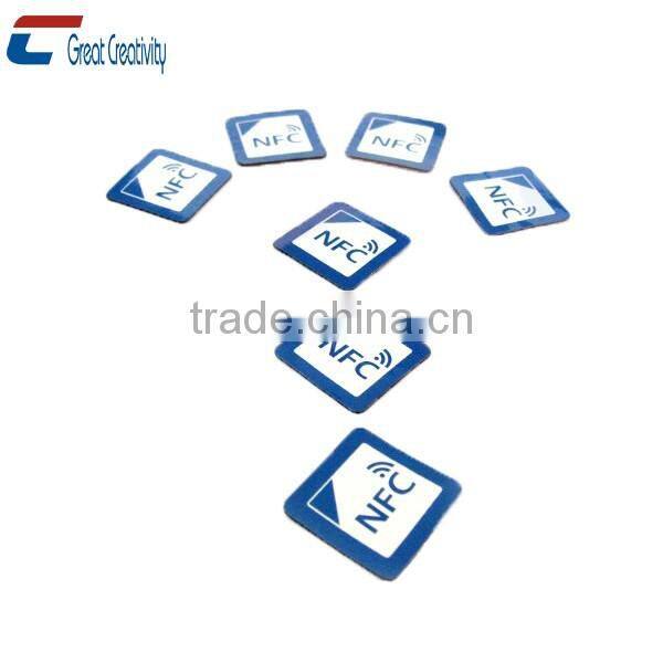 Adhensive Letters Custom Mini Stickers HF RFID Paper Tag in Roll Small NFC Tag