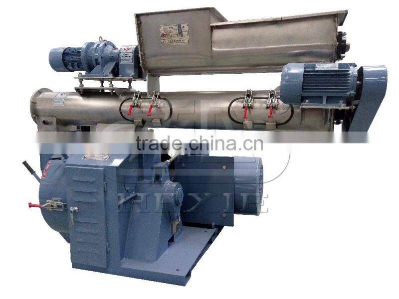 Automatic chicken feed machine