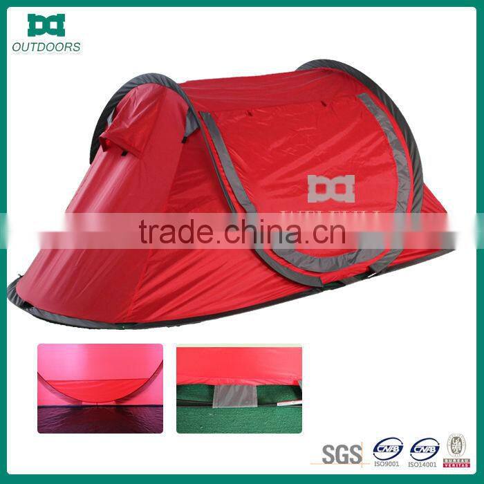Red automatical pop up screen tent