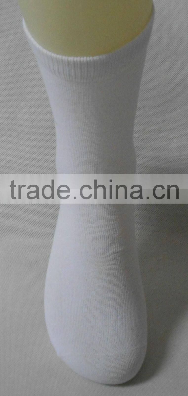 fancy white thin cotton socks with logo