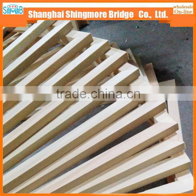 Hot wholesale wood material painting frame for school student the fine arts