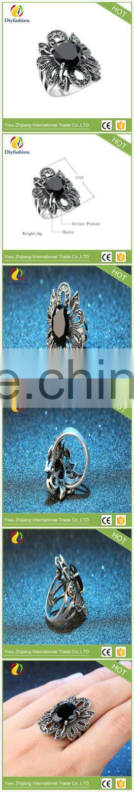 Punk Rock Hollow Out Jewelry Mens Ring Vintage Jewelry Finger Rings Luxury Black Resin Stones Retro Ring