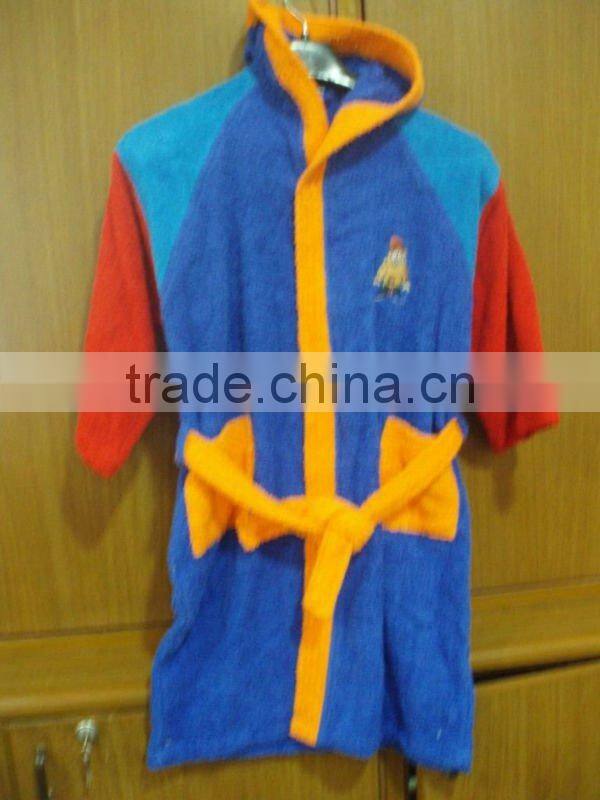 Hot Selling Kids Black Color Cheap Bathrobes for Kids