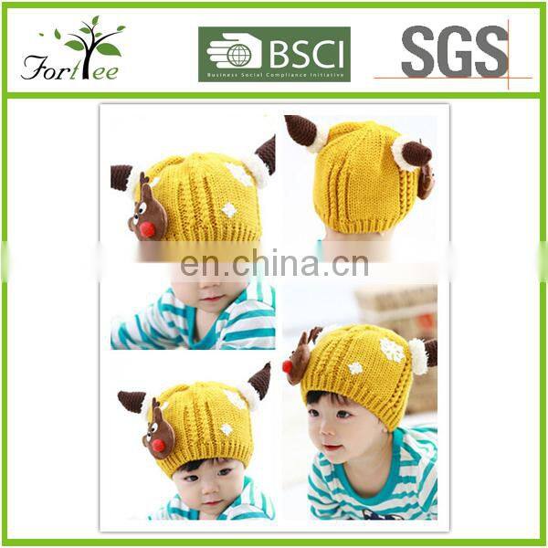 Alibaba fashional 100% acrylic knitted baby christmas hat