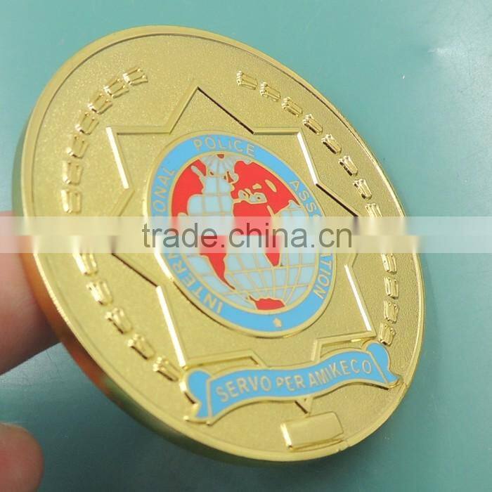 Artigifts promotion challenge coin/ Custom badge/ Metal badge in gold plated