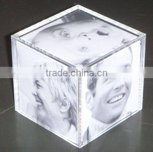 transparent acrylic photo frame