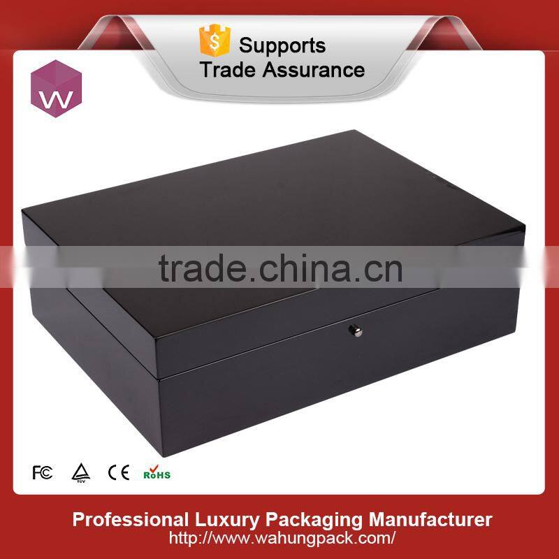 Hottest New Products Luxury Black Lacquer Wooden Box for Iphone (WH-4024-JP)