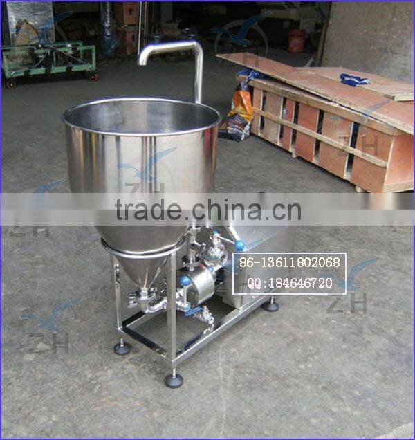 Hygienic ice cream emulsifier with trolley