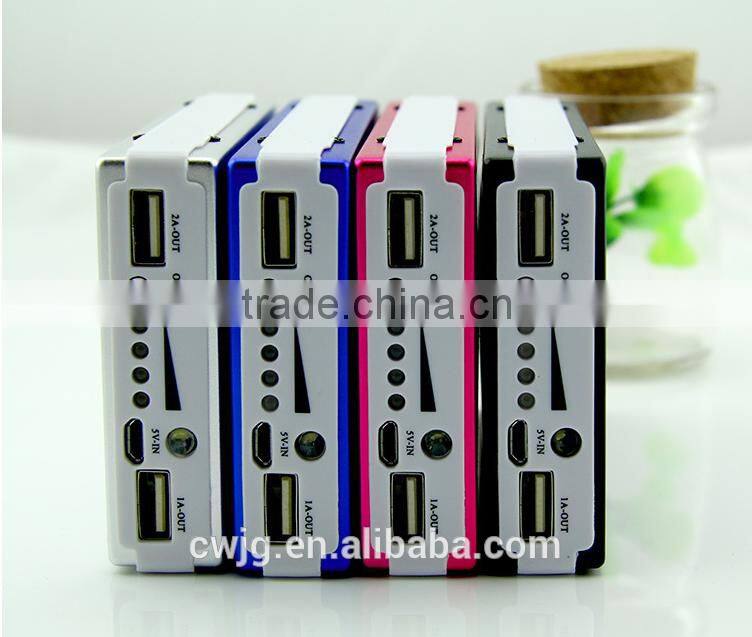 Factory Supply portable Solar power bank for laptop