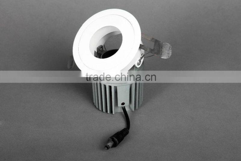 wholesale price 10W led retrofit recessed downlight with round cover