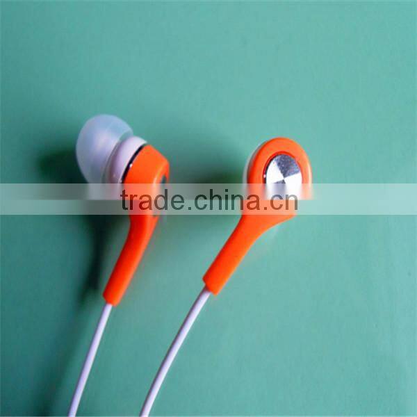 New design portable 3.5mm plug OEM nice sound effect mp3 novelty earphones and headphone