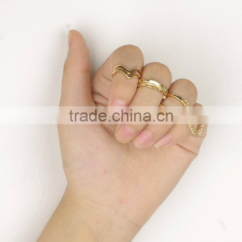 Hotsale New Design Ladies Gold Four Finger Ring