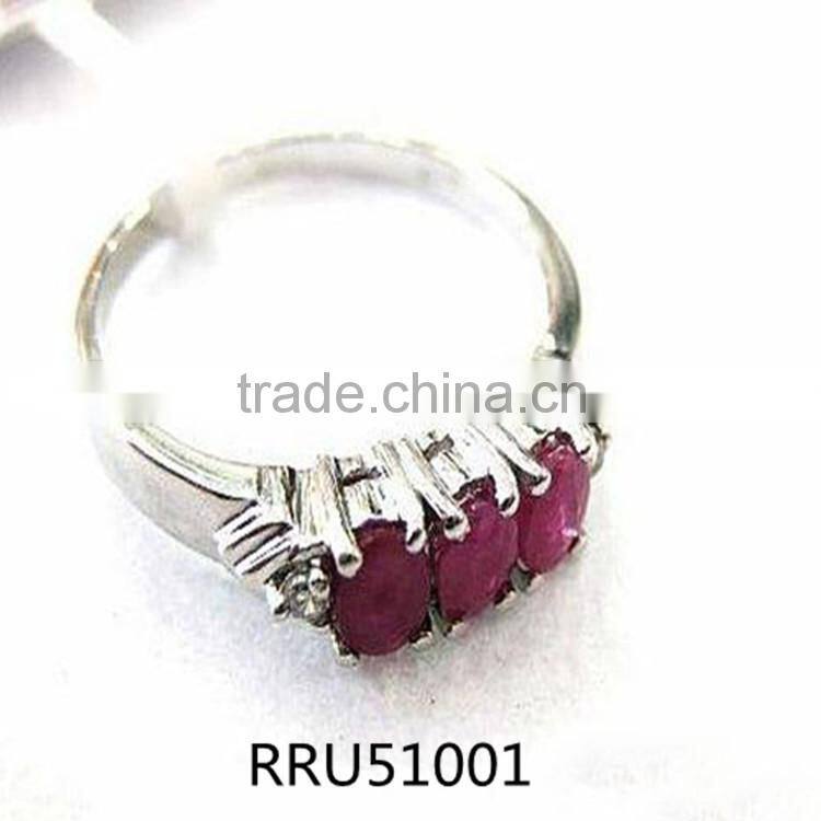 Cute Ring sterling silver and ruby (natural), three-3x4mm faceted oval