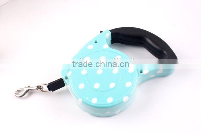2016 Made In China Special Dog Pet Products Pet Dog Retractable Led