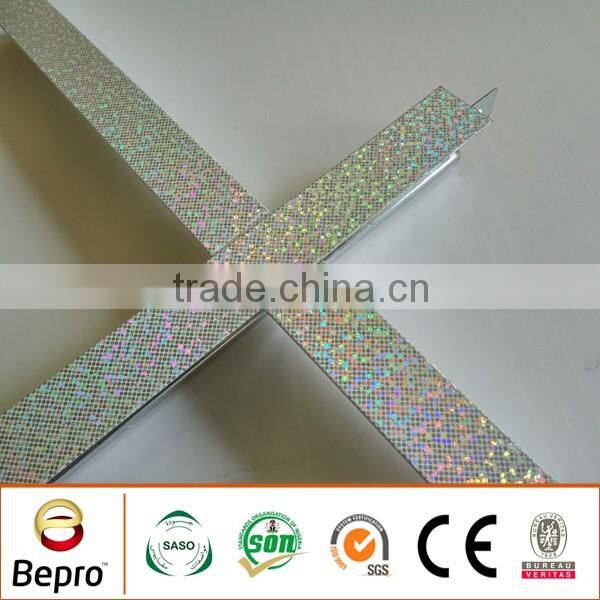 High performance suspended ceiling hanger for types of ceiling installation