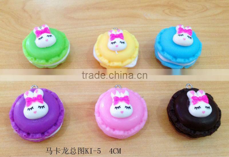 Macaron in PVC for cell phone charm display