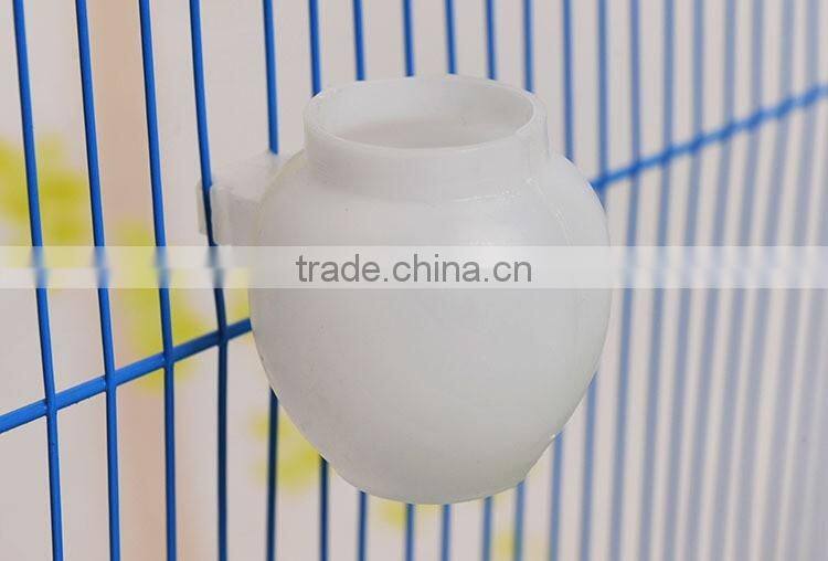 Bird drinking cup rice bowl plastic pots round shape birds supplies for pigeon parrot Bird food feeders
