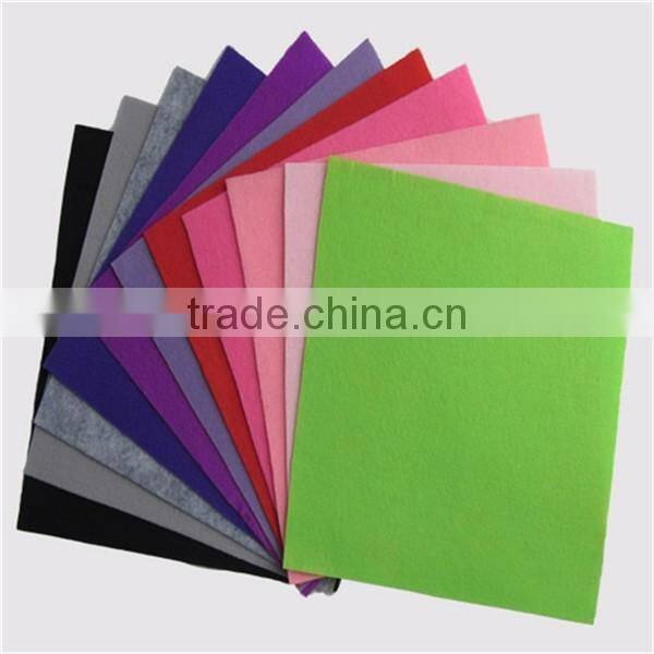 Polyester fiber felt