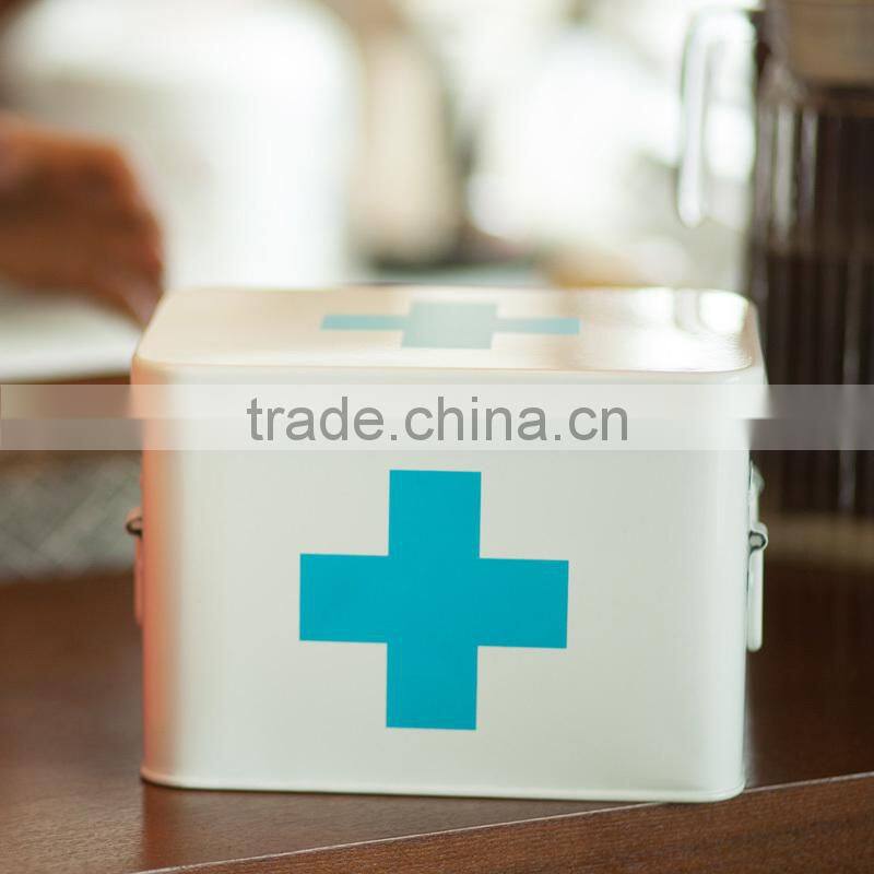 Multifunctional rectangle metal medicine storage box portable first aid cabinet