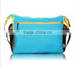 fashion pretty shoulder sling bag for sports with polyester