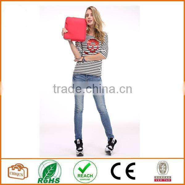 Laptop Case, PLEMO Nylon Lycra Fabric 14 Inch Laptop / Notebook Computer Case Briefcase Bag Pouch Sleeve, Red