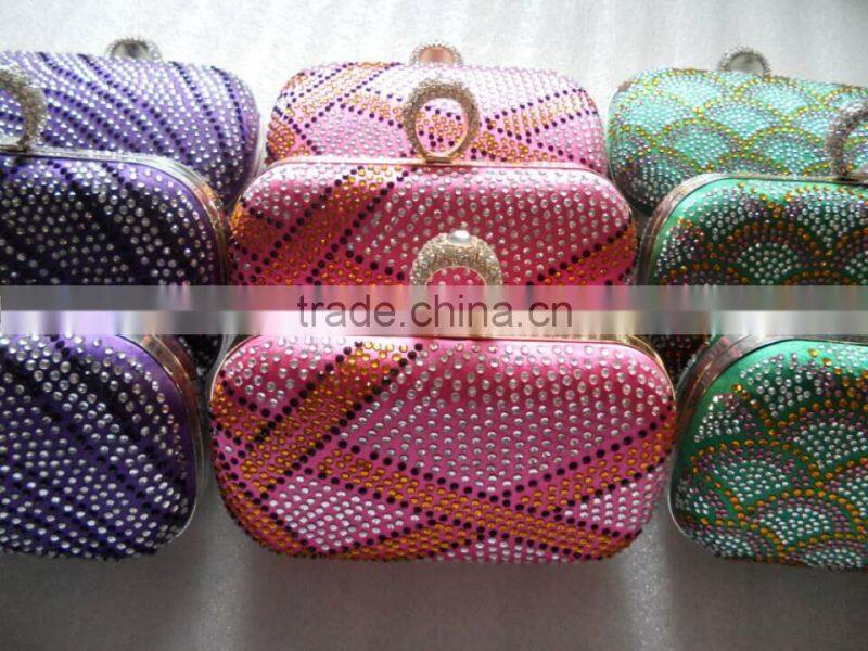 Dense drilling rhinestone evening clutch bag
