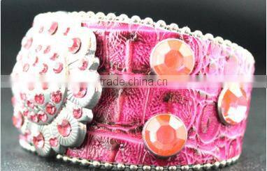 women's luxury leather bracelets 2016 sparkling heart soft leather bracelets high end leather bracelets