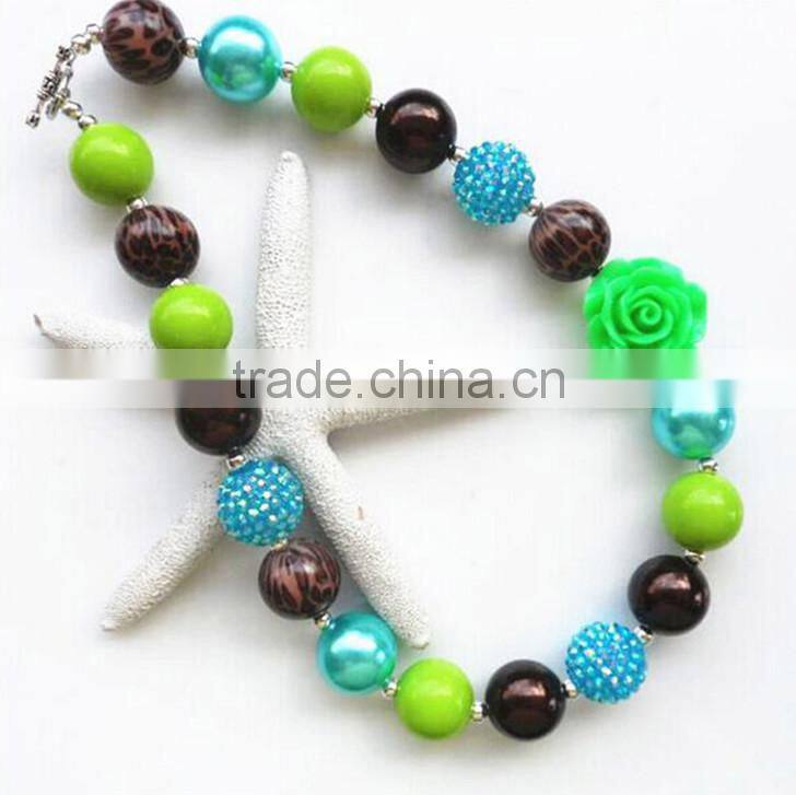 wholesale little baby Apparel fashion matching necklace handmade plastic bead christmas necklace for children