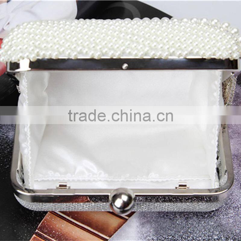 Luxury Crystal Evening Clutch Bag Elegant Women Clutch Handbag Lady Wedding Wallet Party Pearl Clutch Bag